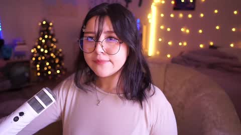 Snapshot of roxysuh chatting on February 2025 07:05:01 AM roxysuh online show from February 2025 07:05:01 AM