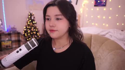 Snapshot of roxysuh chatting on February 2025 09:13:02 AM roxysuh online show from February 2025 09:13:02 AM