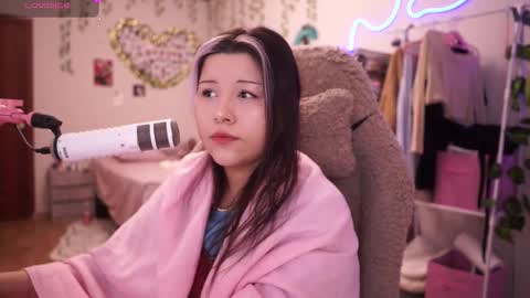 roxysuh online show from March 2026 06:58:01 AM