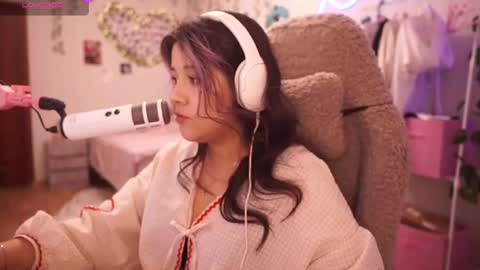 roxysuh online show from June 2026 12:08:01 PM