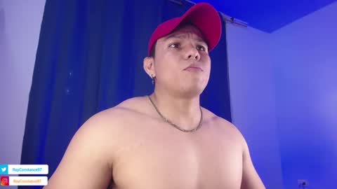 Snapshot of roy__constance chatting on January 2025 11:43:01 PM Roy Constance online show from January 2025 11:43:01 PM