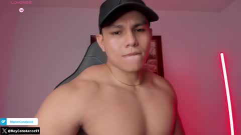 Snapshot of roy__constance chatting on September 2025 03:30:01 AM Roy Constance online show from September 2025 03:30:01 AM