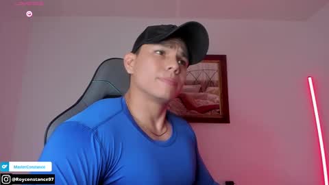 Snapshot of roy__constance chatting on September 2025 03:32:02 AM Roy Constance online show from September 2025 03:32:02 AM