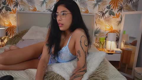 Snapshot of royalechloe chatting on June 2026 08:20:02 AM Chloe online show from June 2026 08:20:02 AM