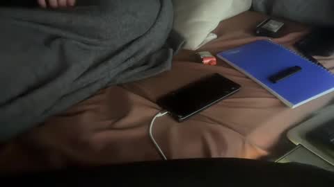 Royalty13m online show from September 2025 06:47:02 AM