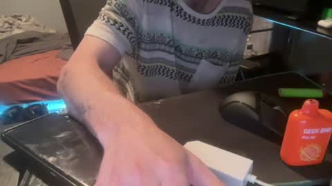 Royalty13m online show from October 2025 08:12:01 AM