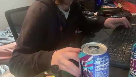 Royalty13m online show from October 2025 03:19:01 PM