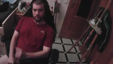 Snapshot of royer04 chatting on September 2025 11:32:02 PM royer04 online show from September 2025 11:32:02 PM