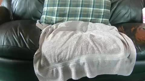 Snapshot of royer8650 chatting on September 2025 12:40:02 PM Lookingaround online show from September 2025 12:40:02 PM