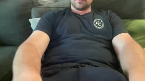 roythegil online show from May 2026 09:52:01 PM