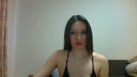 Roza05x online show from March 2026 09:32:02 AM