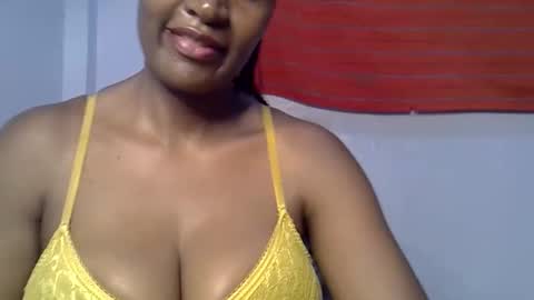rozie34 online show from February 2026 05:03:01 PM