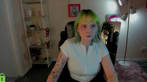 Snapshot of roziett_belle chatting on January 2026 09:24:02 AM Roziett online show from January 2026 09:24:02 AM