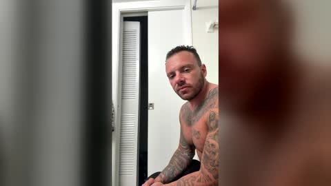 Zach1995253 online show from February 2026 09:17:01 AM