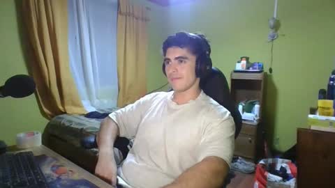 rpaulo25 online show from February 2025 01:56:01 AM