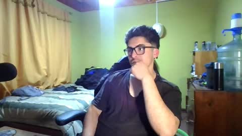 rpaulo25 online show from May 2026 04:30:01 AM