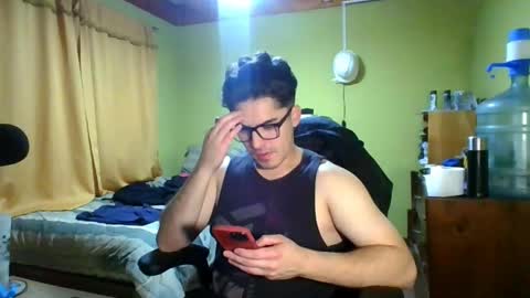 rpaulo25 online show from May 2026 05:58:02 AM