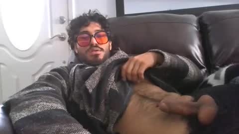 rshjayy online show from November 2025 05:57:01 PM