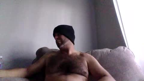 Snapshot of rubbingoneout714 chatting on December 2024 04:52:01 PM rubbingoneout714 online show from December 2024 04:52:01 PM