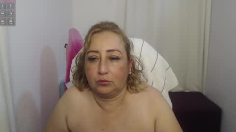 Snapshot of rubi_halliwey chatting on February 2025 03:37:01 AM Rubi online show from February 2025 03:37:01 AM