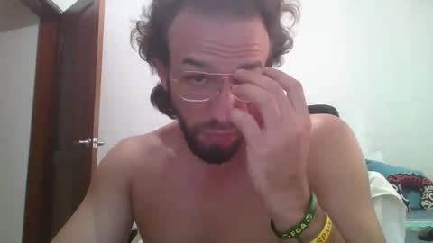 Snapshot of rubio121 chatting on January 2025 05:45:01 PM rubio121 online show from January 2025 05:45:01 PM