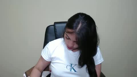 Snapshot of ruby_and_aron chatting on December 2024 01:26:01 AM RUBY AND ARON online show from December 2024 01:26:01 AM