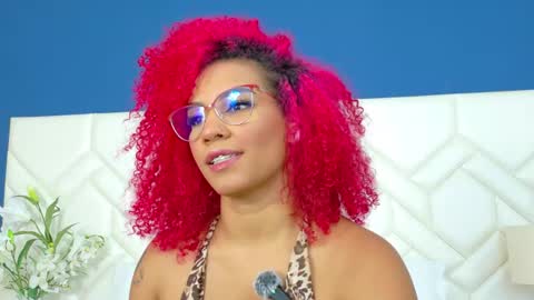 ruby_rogers_ online show from April 2026 12:33:01 PM