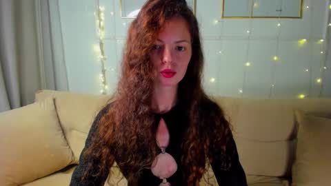 Snapshot of rubyattwood chatting on November 2025 07:07:01 AM rubyattwood online show from November 2025 07:07:01 AM