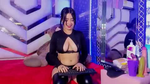 Snapshot of rubyevanns chatting on February 2026 09:45:01 PM Cute Ruby online show from February 2026 09:45:01 PM