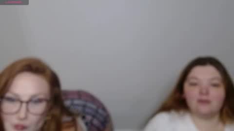 Snapshot of rudyred333 chatting on November 2025 04:43:02 AM rudyred333 online show from November 2025 04:43:02 AM