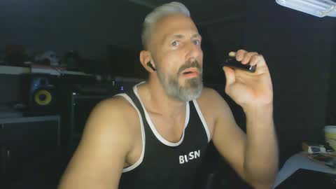 Chico que rico Caliente online show from December 2024 05:42:02 AM
