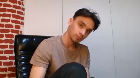 Snapshot of rufuspit chatting on December 2024 11:50:02 AM Rufus online show from December 2024 11:50:02 AM