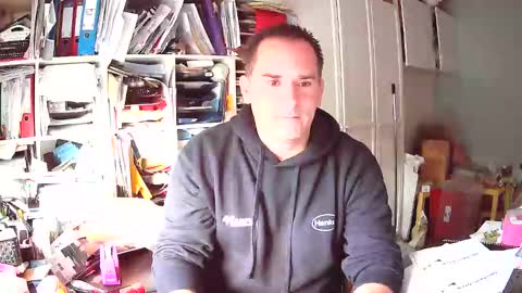 Snapshot of runner1978 chatting on November 2025 07:41:02 AM runner1978 online show from November 2025 07:41:02 AM