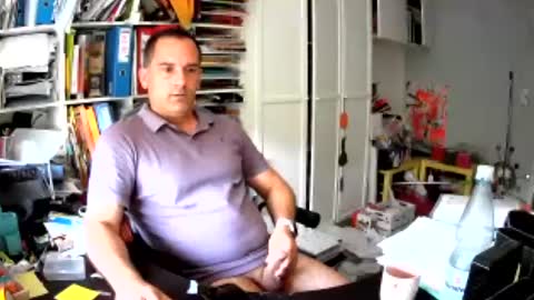 Snapshot of runner1978 chatting on June 2026 06:40:02 AM runner1978 online show from June 2026 06:40:02 AM