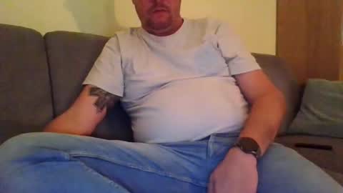 runner_1978 online show from January 2025 10:12:02 PM