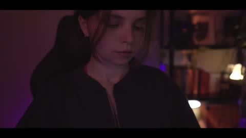 Snapshot of running_with_the_wolves chatting on March 2025 10:20:02 PM Elena online show from March 2025 10:20:02 PM