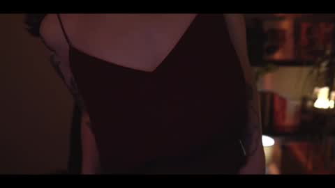 Snapshot of running_with_the_wolves chatting on March 2025 01:28:01 AM Elena online show from March 2025 01:28:01 AM