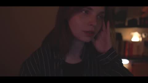 Snapshot of running_with_the_wolves chatting on September 2025 10:00:02 PM Elena online show from September 2025 10:00:02 PM