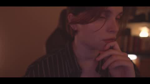 Snapshot of running_with_the_wolves chatting on November 2025 11:49:02 PM Elena online show from November 2025 11:49:02 PM