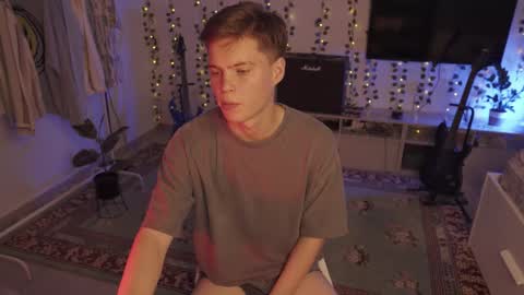 Snapshot of rusbradpitt chatting on September 2025 10:18:02 AM rusbradpitt online show from September 2025 10:18:02 AM