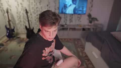 Snapshot of rusbradpitt chatting on November 2025 12:05:02 PM rusbradpitt online show from November 2025 12:05:02 PM