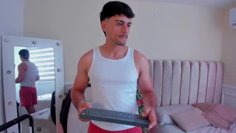 Russ online show from March 2026 07:08:02 PM