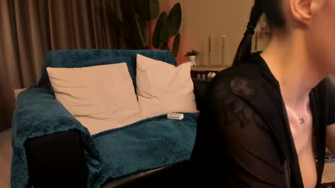 Chrissy online show from May 2026 03:20:01 PM