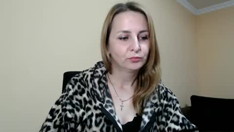 Ruth online show from October 2025 08:12:01 AM