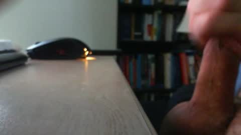 rutmuscle22 online show from December 2025 07:55:01 PM