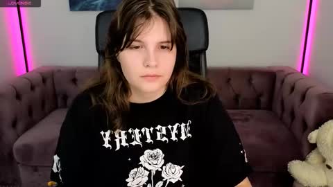 Ruyjin online show from October 2025 10:29:01 AM