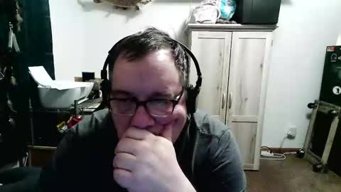 rwzar_1965 online show from April 2026 04:20:02 AM