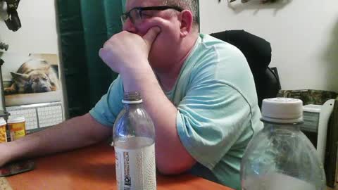Snapshot of rwzar_1965 chatting on June 2026 03:08:01 AM rwzar_1965 online show from June 2026 03:08:01 AM