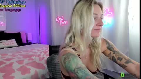 Snapshot of ryan_n_riley chatting on February 2026 02:00:02 PM Ryan n Riley online show from February 2026 02:00:02 PM