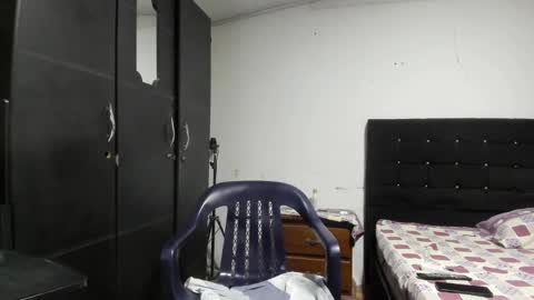 ryan_xc1 online show from March 2026 02:04:02 AM